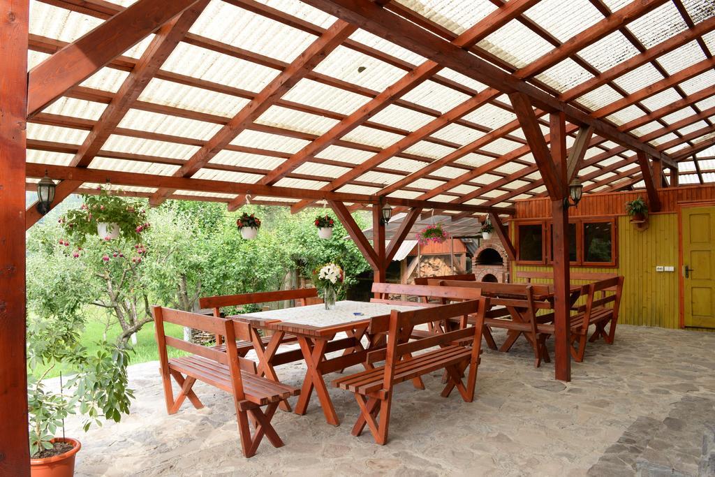 Pensiunea Flori De Camp Vatra Dornei Exterior foto