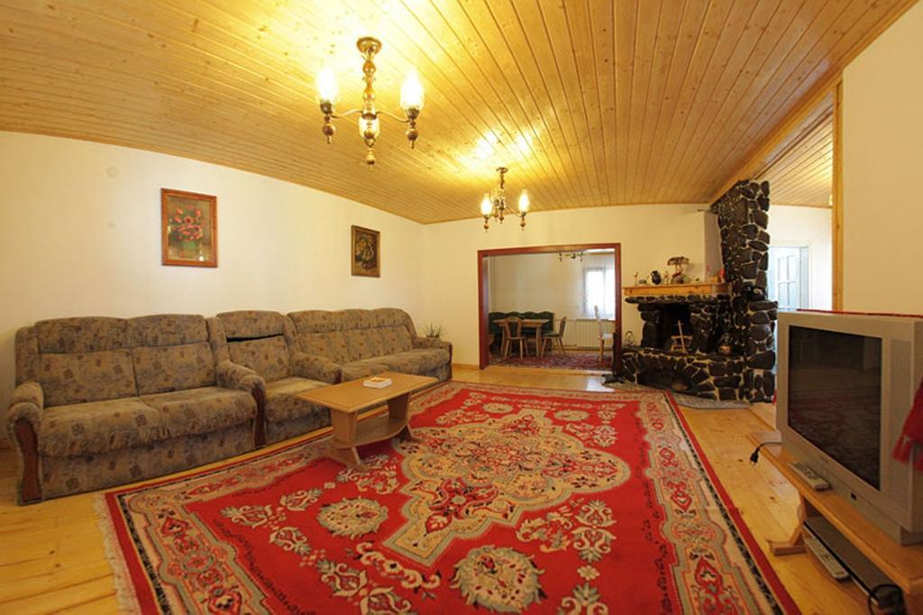Pensiunea Flori De Camp Vatra Dornei Quarto foto